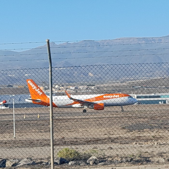 Easy Jet rozpędza się do startu